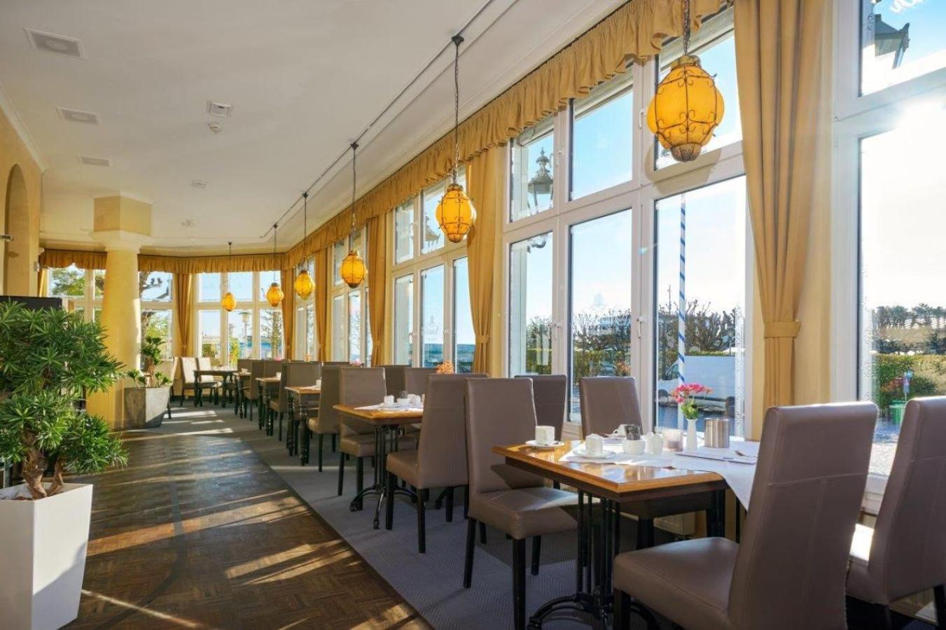 Strandhotel Luise Von Preussen Zinnowitz Εξωτερικό φωτογραφία